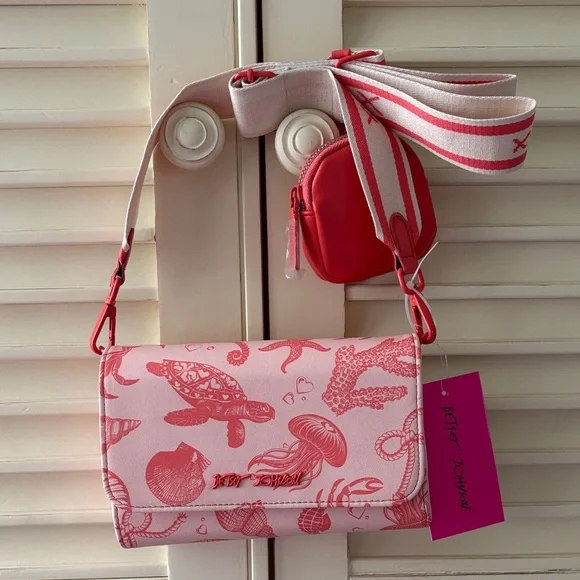 ☀️Betsey Johnson Pink Crossbody Bag With Coral Sea Life and Coin pouch - Picture 1 of 15